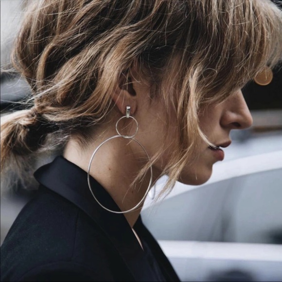 • Kinsley • Large Drop Pendant Hoop Earrings - Picture 2 of 4